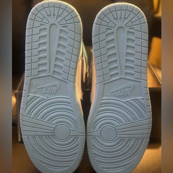 Air Jordan 1 Retro High OG ‘Blue Chill’ Brand New Size 9 - Picture 4 of 4